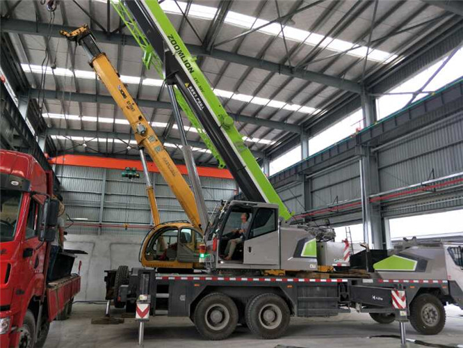 巍山高空车出租需要注意哪些安全事项？